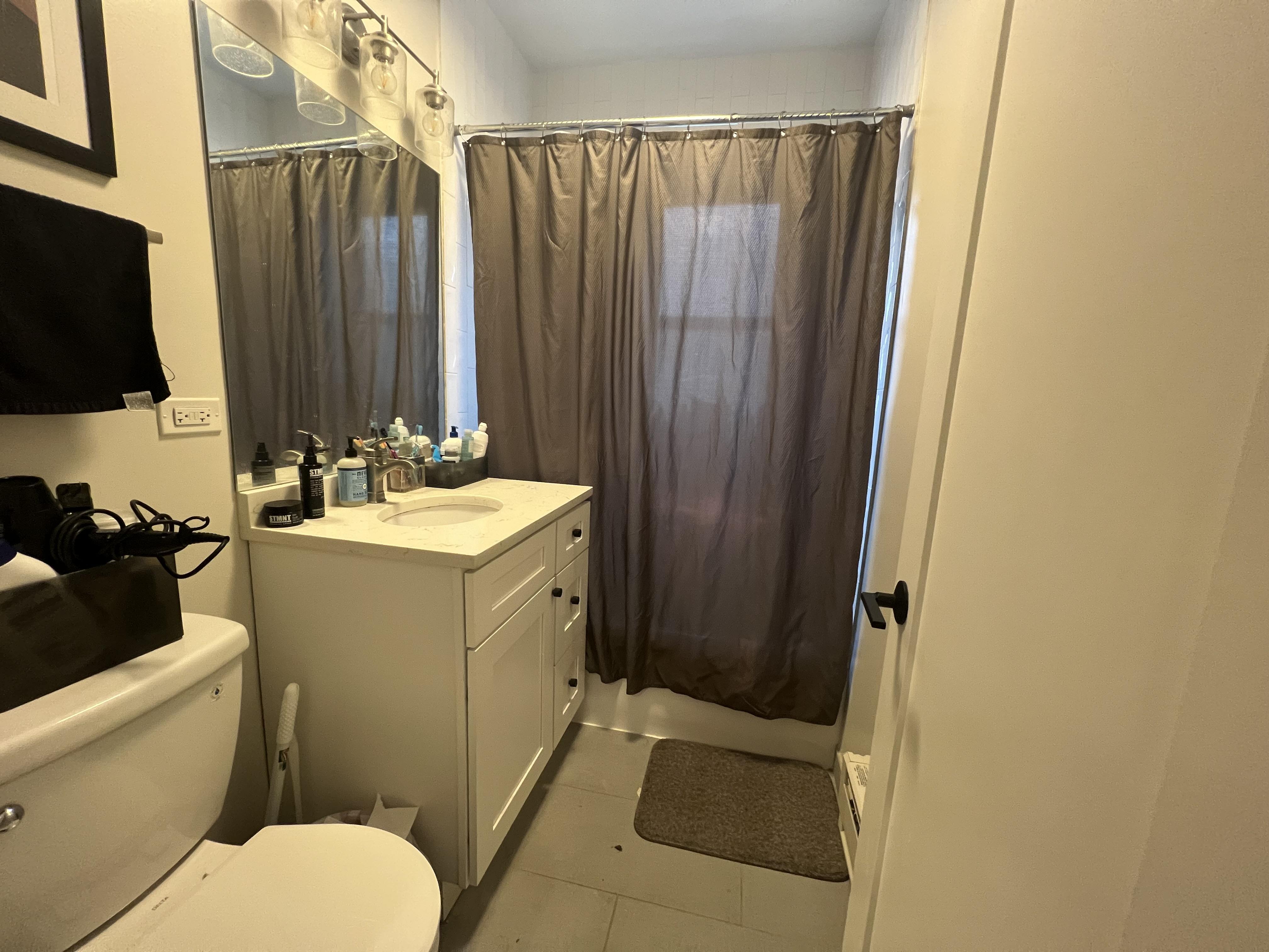 4236 N. Kenmore Ave. 4236 N. Kenmore Ave., Chicago, IL 60613